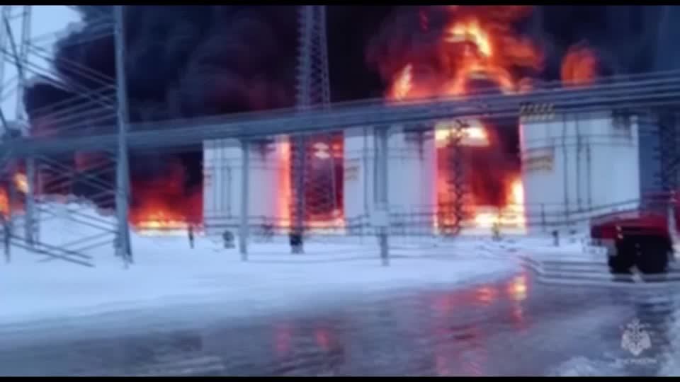 Video: Russland meldet Brand in Öllager nach ukrainischem Drohnenangriff