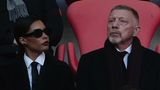 Boris Becker, Mitglied des FC Bayern, nebst Freundin Lilian de Carvalho Monteiro