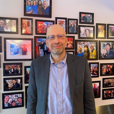 Dante Scala ist Politikprofessor an der University of New Hampshire