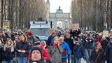 Aus Sicherheitsgründen wurde die Versammlung in München abgebrochen –  ´wie am Freitag in Hamburg waren es zu viele Menschen