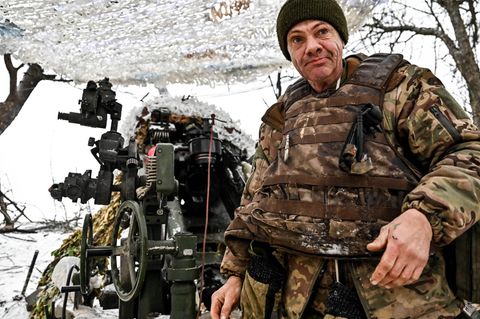 Ein ukrainischer Soldat an der Front im Süden des Landes