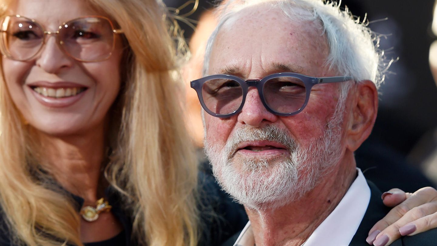 Norman Jewison is dead – Cher mourns the death of the “Moonstruck” director