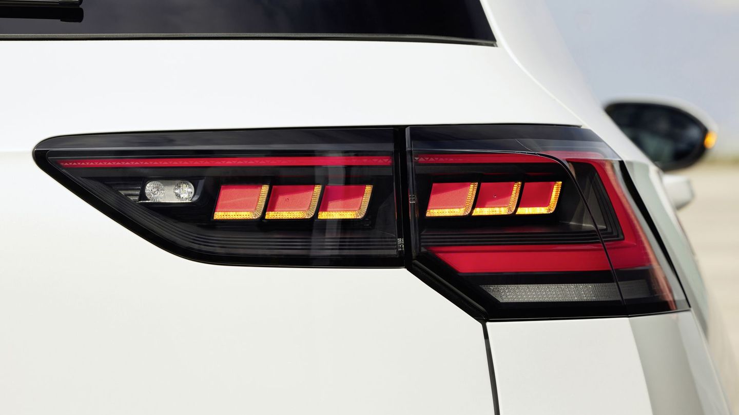 VW Golf 8 eHybrid