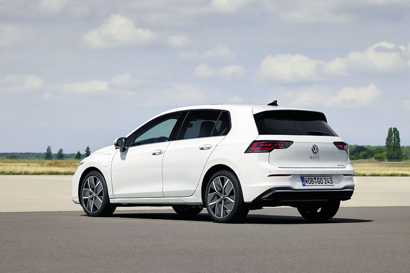 VW Golf 8 eHybrid (MJ 2024)