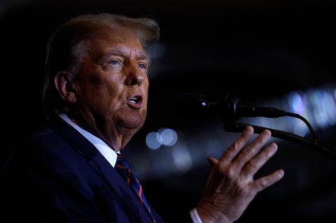 Strotzt vor Selbstbewusstsein: Donald Trump bei seiner Siegesrede nach dem Sieg bei den republikanischen Vorwahlen in New Hampshire