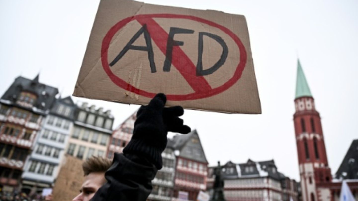 Bayerische Parteien vereint gegen AfD - Landtage beraten über Rechtsextremismus