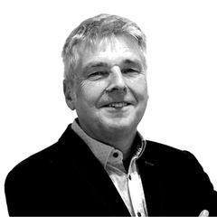 Rolf-Herbert Peters