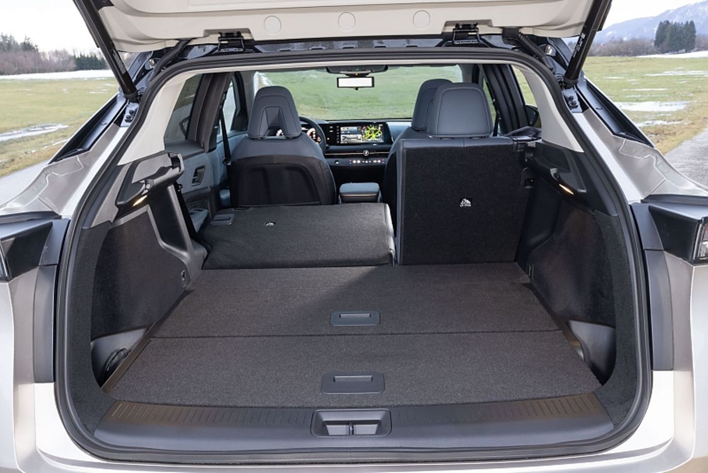 Nissan Ariya e-4orce Evolve+