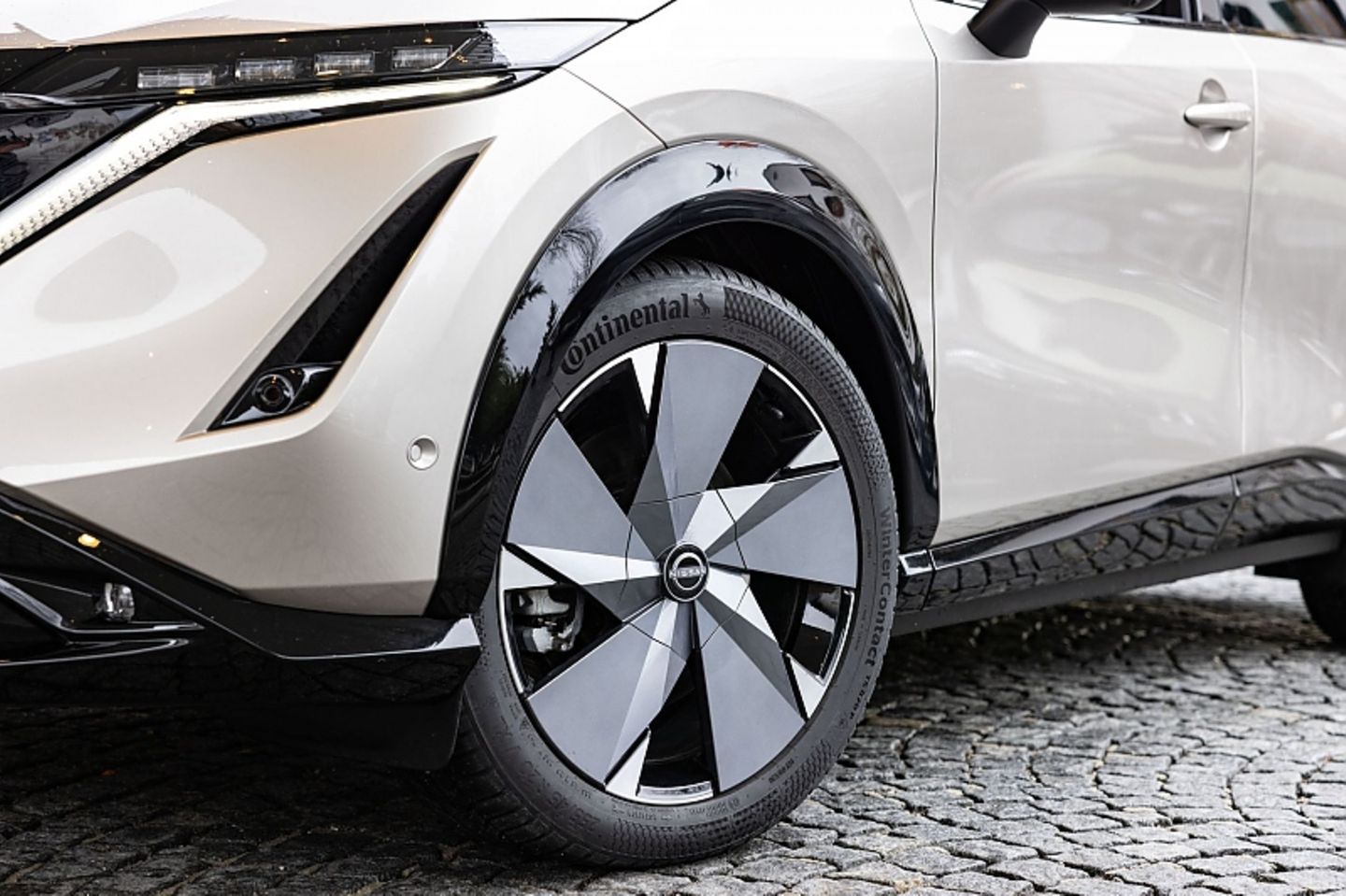 Nissan Ariya e-4orce Evolve+