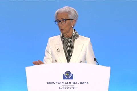 Video: Kein Hinweis auf Zinswende bei der EZB