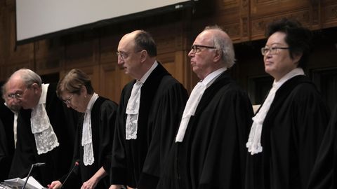 Richter beginnen eine Anhörung vor dem Internationalen Gerichtshof in Den Haag