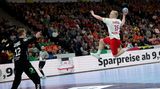 Kreisläufer: Magnus Saugstrup  Der Kreisspieler spielt als zentraler Angreifer wie Abwehrspieler eine wichtige Rolle bei den Dänen. Der Mann gewann erst im Sommer die Champions League mit dem SC Magdeburg.