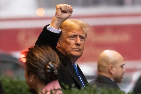 Sehen Sie im Video: "Wenn Trump gewählt wird, ist vorbei – Diktatur total!"  Videoquelle: rtl.de