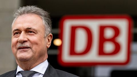 Bahnstreik: Unterwegs mit Claus Weselsky: "Das Fahren ist nicht die Kunst, sondern das Bremsen"