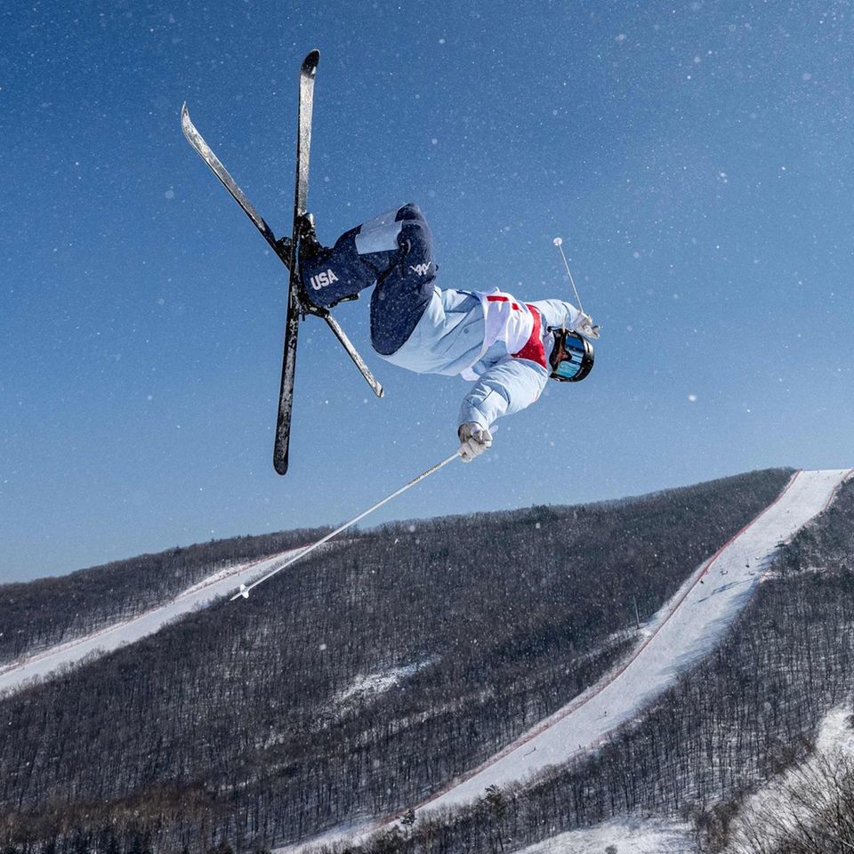 Gangwon, Südkorea. Im perfekten Moment abgelichtet wurde hier Wettstreiterin Elizabeth Lemley während der Olympischen Jugend-Winterspiele.