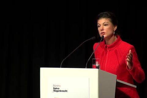 Video: Gründungsparteitag in Berlin: Wagenknecht-Partei will Unzufriedene anlocken, auch AfD-Anhänger
