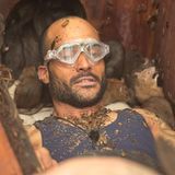 In ihren unterirdischen Wellnessbetten befinden sich Schlösser. Um diese zu öffnen, müssen die beiden die passenden Schlüssel finden. Damit es nicht zu leicht wird, bekommen David und Lucy Besuch von Echsen, Ratten und Kakerlaken. Davon lassen sich die beiden nicht ablenken und probieren konzentriert die Schlüssel aus.