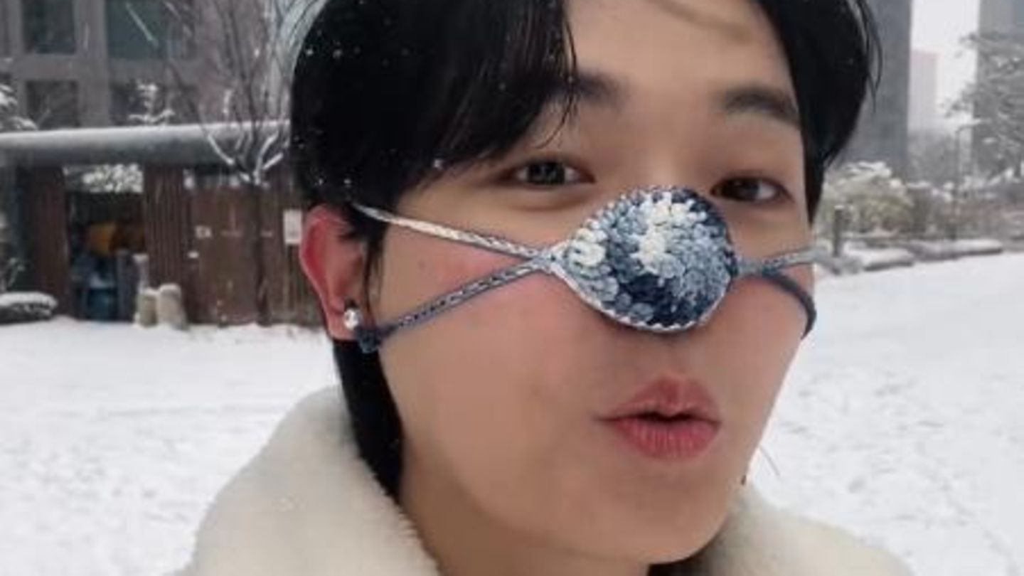 Jeff Kimie mit Nasenschal