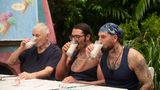 "Der Eisbrecher" heißt die Ekelprüfung, zu der Heinz Hönig, Fabio Knez und Mike Heiter antreten. Neben Eiskugeln ist auch ein Milchshake auf der Speisekarte - bestehend aus Mäuseschwänzen mit ausgewrungenem Lappen-Wasser. Tapfer kippen die drei das Gebräu runter.