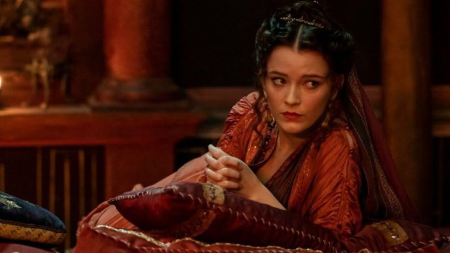 Die Tochter von Ocatavian – hier in der TV Serie "Domina" dargestellt – begehrte gegen ihre Rolle als Gebärmaschine auf und wurde streng bestraft. 