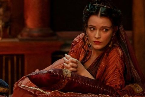 Die Tochter von Ocatavian – hier in der TV Serie "Domina" dargestellt – begehrte gegen ihre Rolle als Gebärmaschine auf und wurde streng bestraft. 