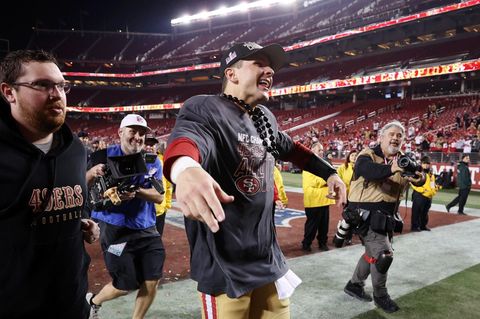 Das 58. Finale der NFL findet in Las Vegas statt. Dort warten nun die amtierenden Super-Bowl-Champions Kansas City Chiefs auf die San Francisco 49ers.