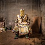 Ein Egungun in seinem Gewand