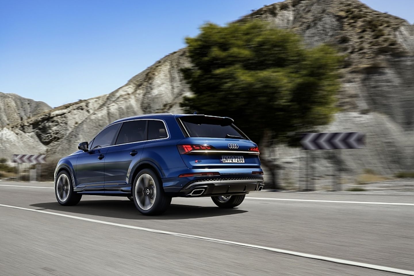 Audi Q7 2024