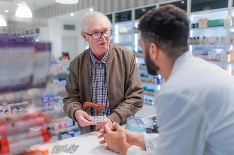 In der Apotheke muss man nicht mehr extra zuzahlen, wenn die verordnete Packungsgröße nicht vorrätig ist