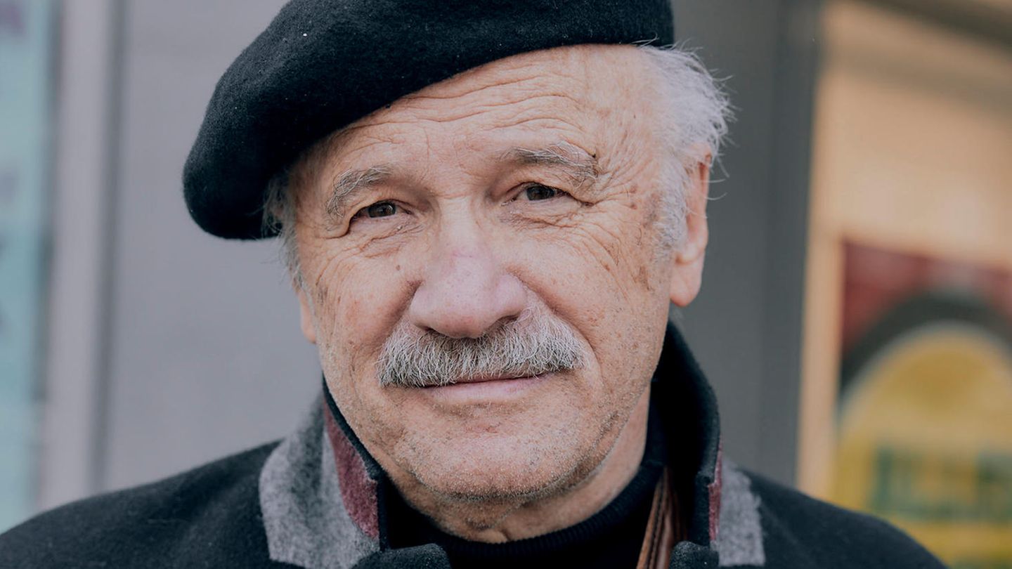 Gerhard Tartemann, 76 Jahre: "Mit Karstadt geht eine Institution. Eine Institution der Bundesrepublik." 