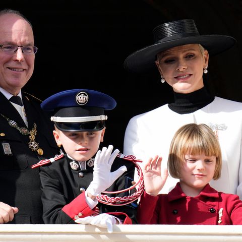 Der Fürstenclan der Grimaldis: Albert, Charlene und die beiden Kinder Jacques und Gabriella