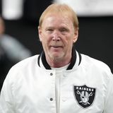 Der Mann hinter den Raiders: Teameigner und Milliardär Mark Davis. Der 68-Jährige veranlasste den Umzug der Mannschaft von Oakland nach Las Vegas, nachdem die Neubaupläne für ein neues Stadion in der Bay Area im Sande verliefen.