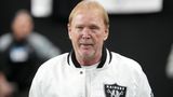 Der Mann hinter den Raiders: Teameigner und Milliardär Mark Davis. Der 68-Jährige veranlasste den Umzug der Mannschaft von Oakland nach Las Vegas, nachdem die Neubaupläne für ein neues Stadion in der Bay Area im Sande verliefen.