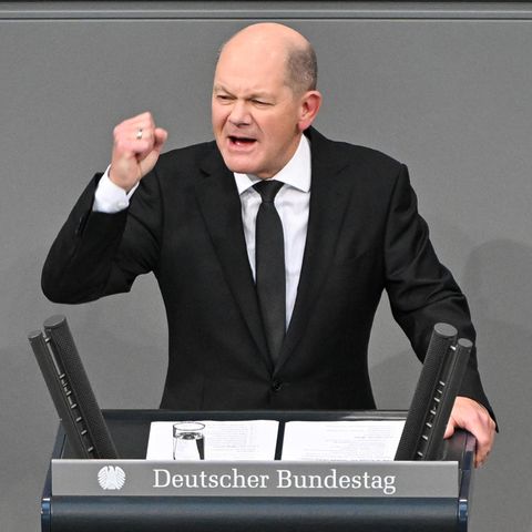 Kanzler Olaf Scholz im Bundestag.