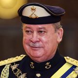 Sultan Ibrahim Iskandar selbst scheint die Zeremonie zu genießen