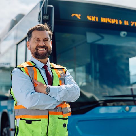 Bus- und Bahnfahrer kämpfen für bessere Arbeitsbedingungen