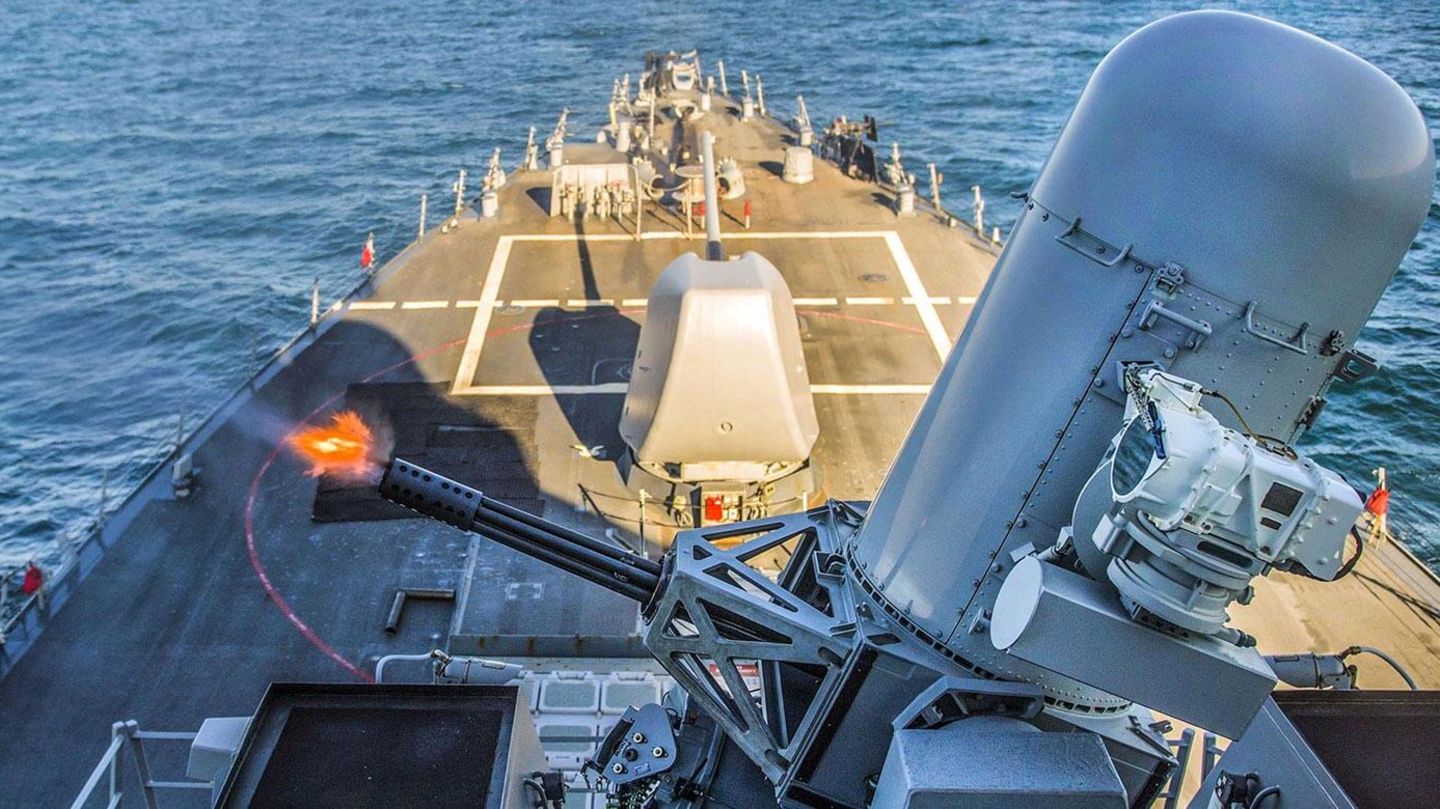 Das Phalanx-System besitzt ein eigenes Radar – es ist die letzte Verteidigungslinie der US-Zerstörer.