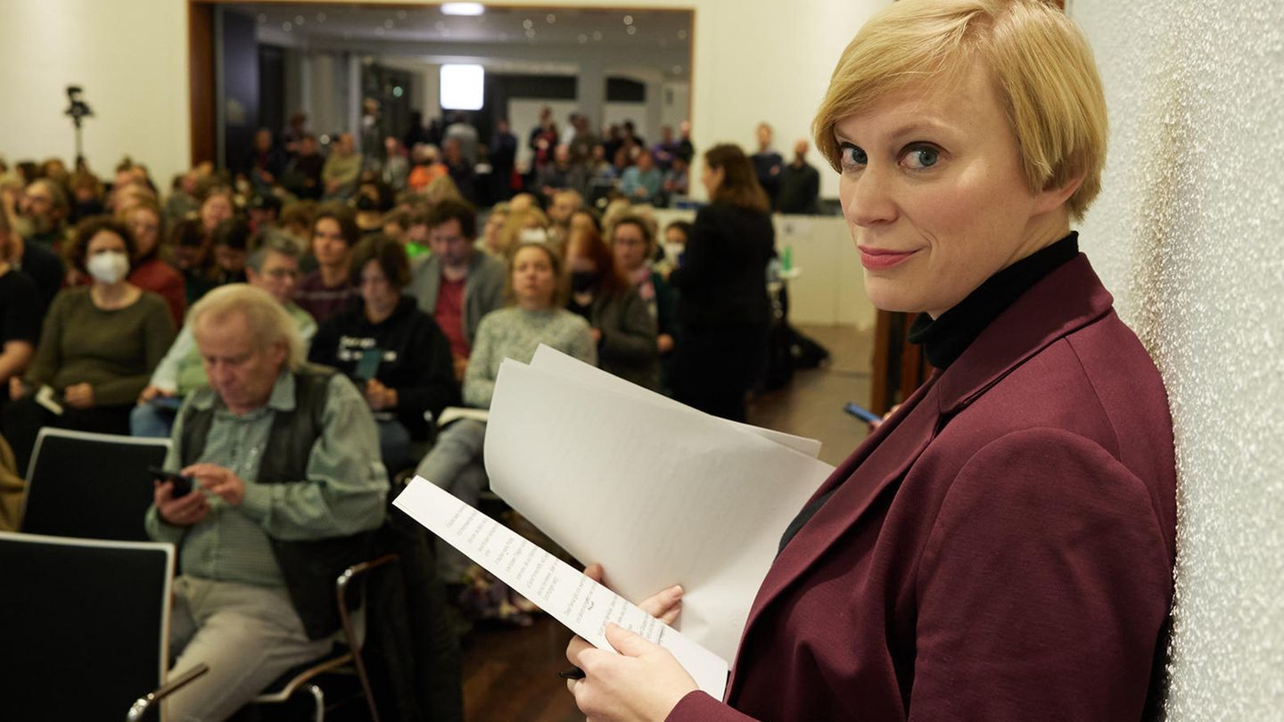 Die Bundestagsabgeordnete Nina Stahr (Bündnis90/Die Grünen)