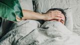 Super Sick Monday:  Arbeitgeber in den USA sollten am Tag nach dem Super Bowl nur bedingt mit ihren Arbeitskräften rechnen. Eine kürzlich veröffentlichte Studie ergab, dass am Montag nach dem Super Bowl 2024 die Zahl der Krankmeldungen um 63 Prozent höher war als im Jahresdurchschnitt. Nahezu jeder fünfte Angestellte verpasst zumindest einen Teil des Arbeitstages.