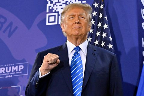 Donald Trump ballt die Faust