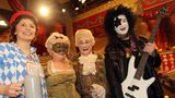Fastnacht: Markus Söder (CSU, r) als Musiker der Band Kiss