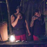 Mike und Fabio putzen sich die Zähne