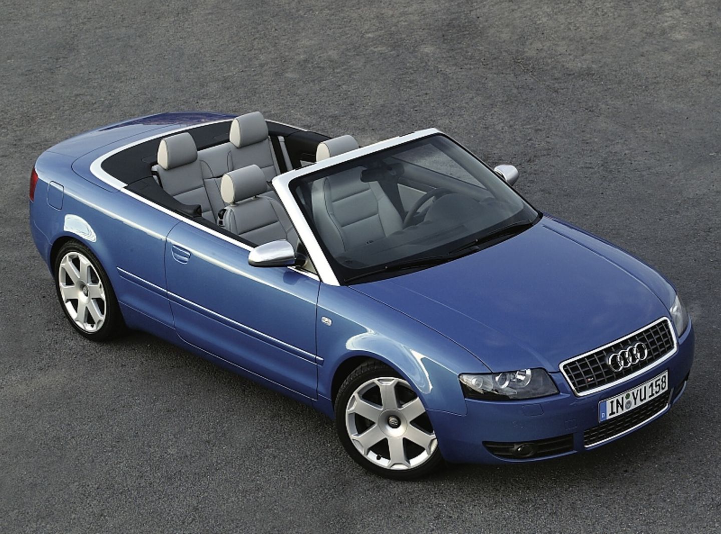 Audi S4 Generation B6