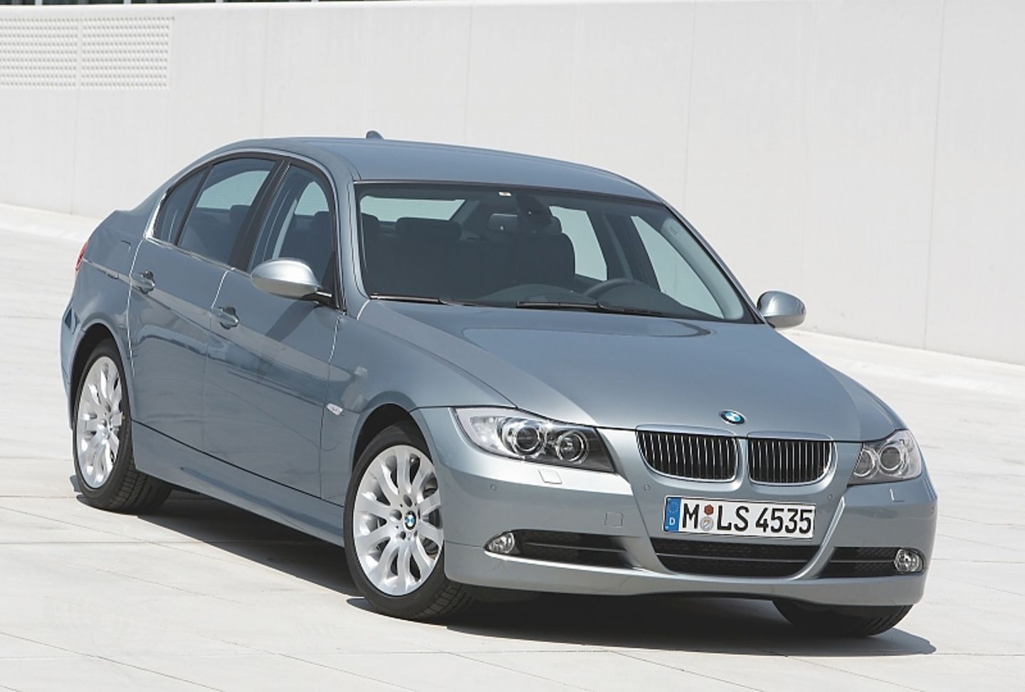 BMW 335i E90