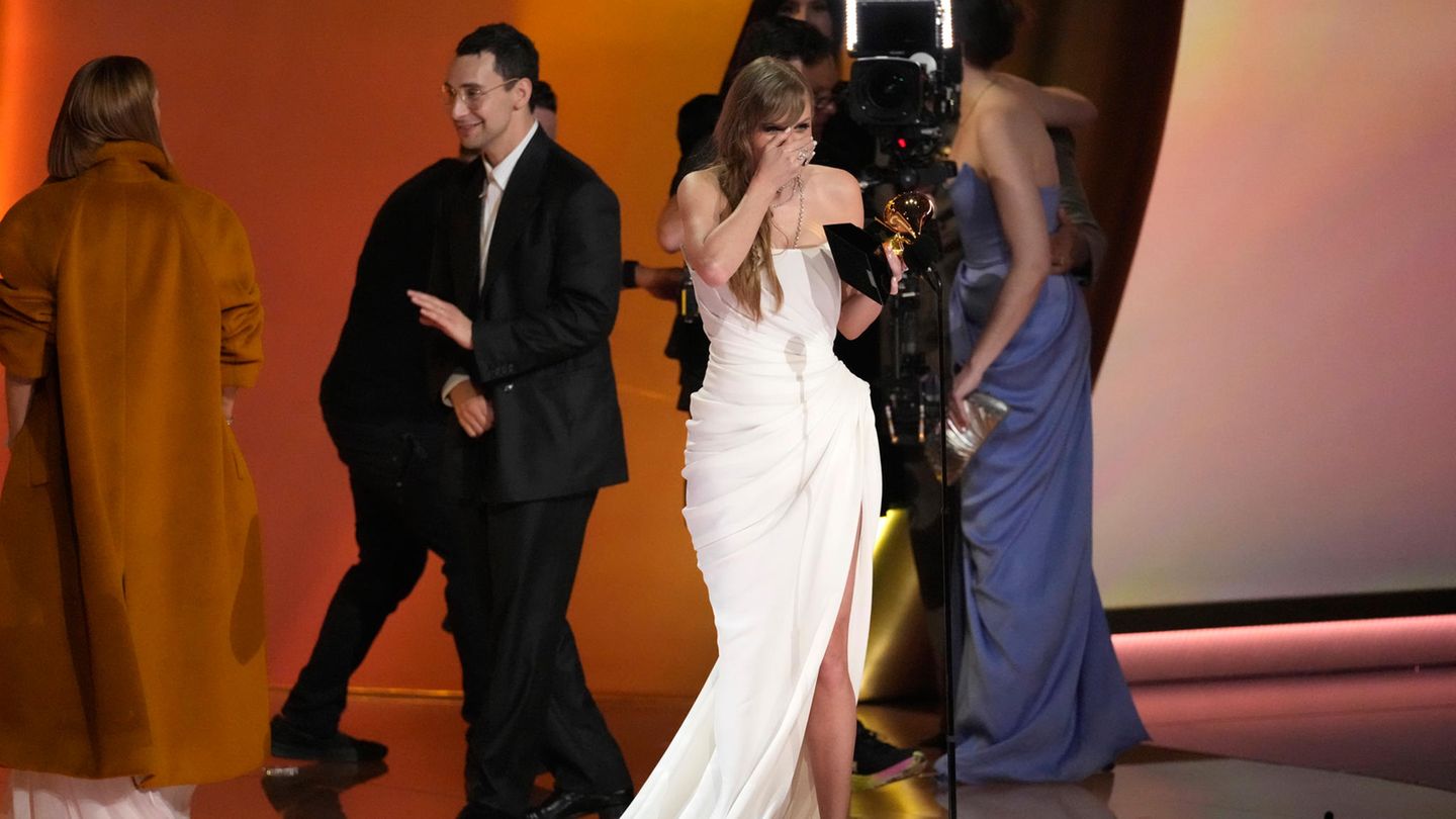 Taylor Swift hatte nur Augen für ihren Grammy