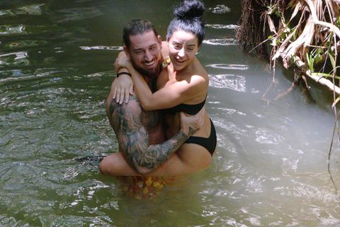 Mike und Leyla im Dschungelcamp-Weiher