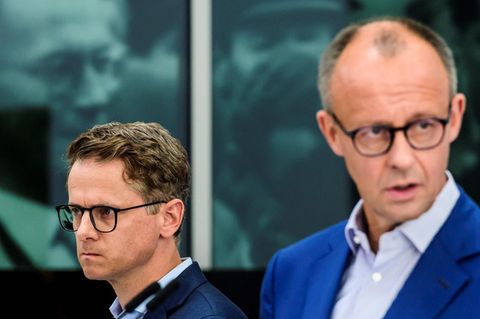 CDU-Generalsekretär Carsten Linnemann (l.) und Parteichef Friedrich Merz