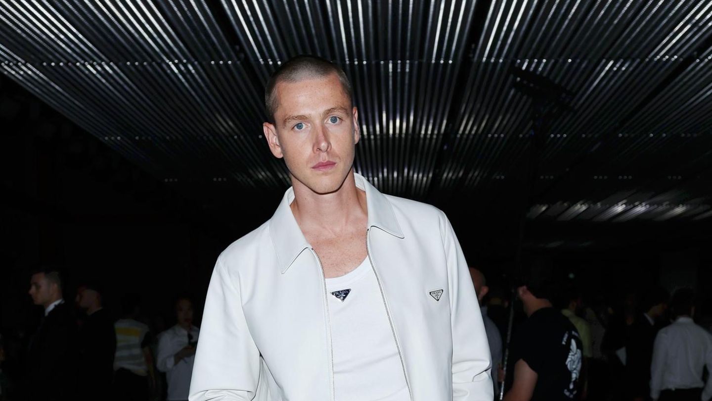 Harris Dickinson: das Model Harris Dickinson