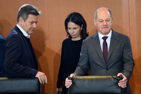 Robert Habeck, Annalena Baerbock und Bundeskanzler Olaf Scholz