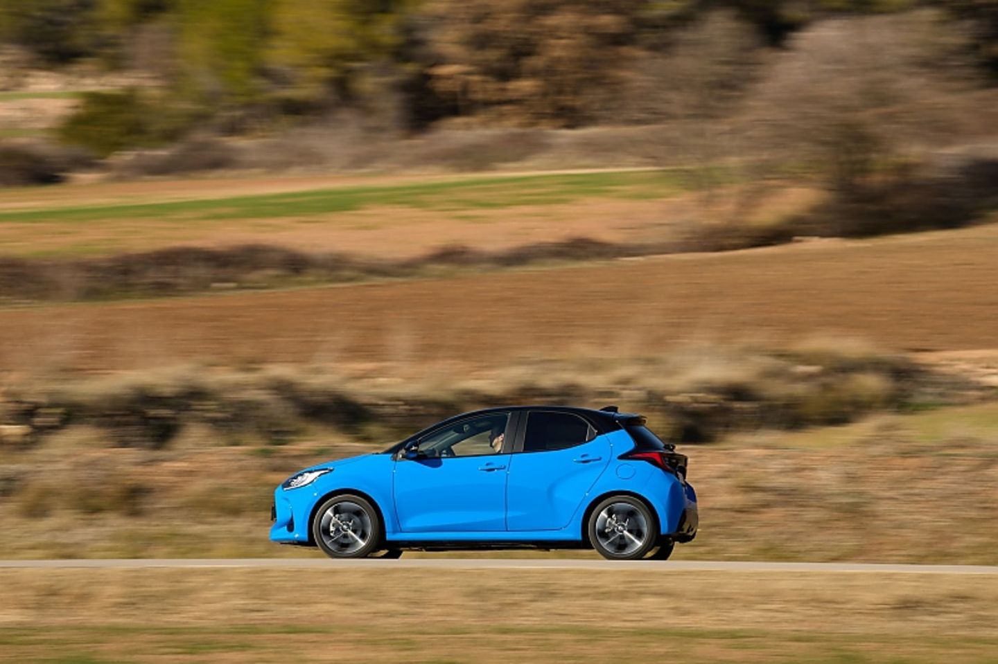 Der Toyota Yaris Hybrid 130 ist 3,94 Meter lang